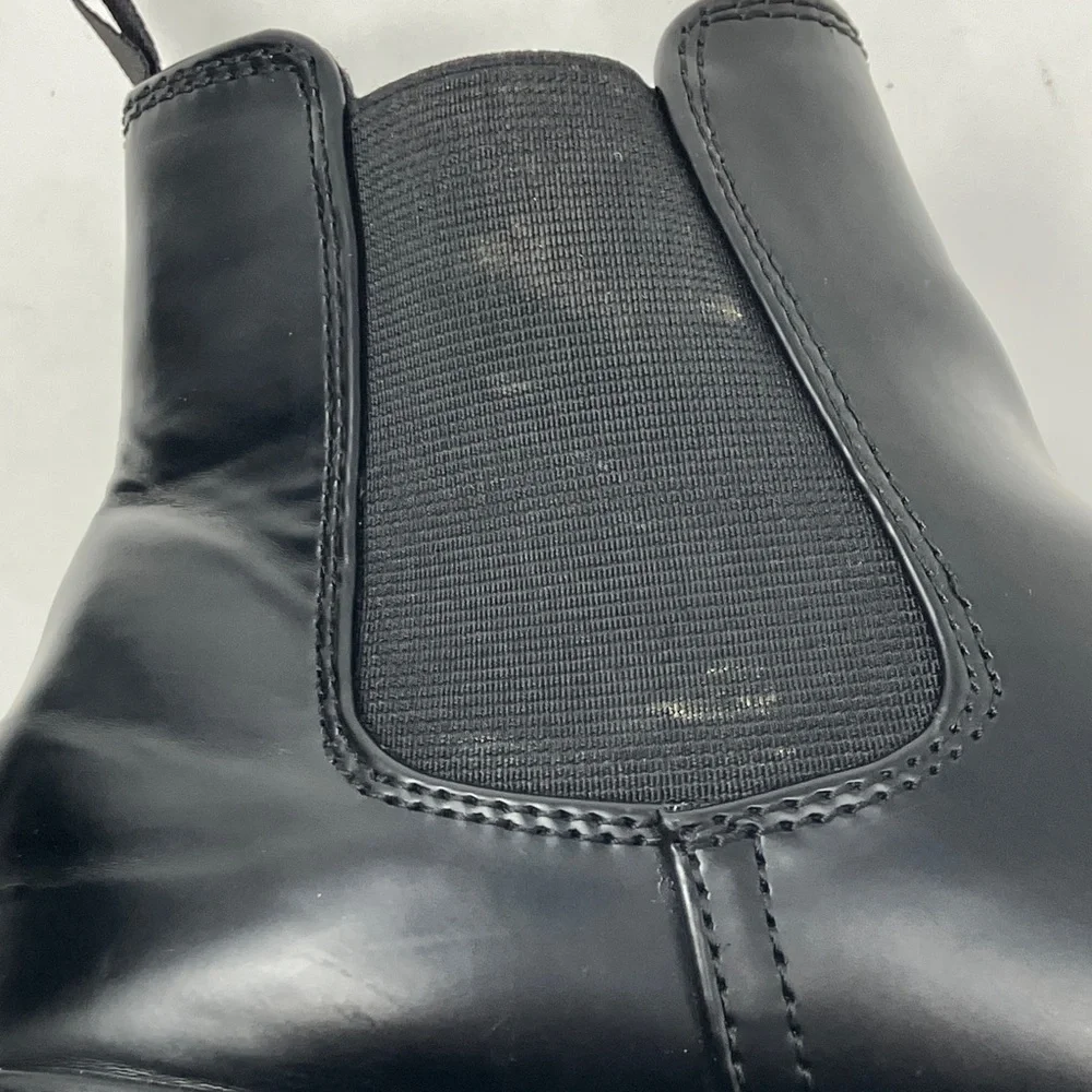 GAP Kids Black Chelsea-style ankle boots Size: 3